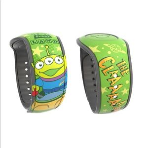 Magic Band